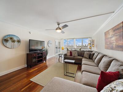 301 Lake Shore Drive, Lake Park, FL 33403