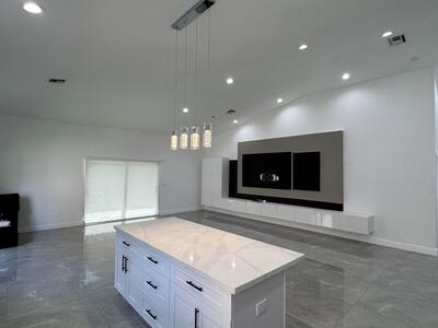 4522 NW 36th Court, Lauderdale Lakes, FL 33319