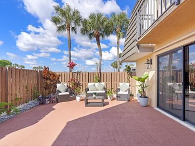 3904 39th Way, West Palm Beach, FL 33407