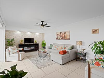 3904 39th Way, West Palm Beach, FL 33407