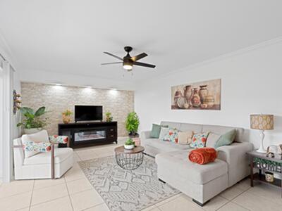 3904 39th Way, West Palm Beach, FL 33407