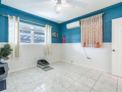 1820 Hillcrest Avenue, Lake Worth Beach, FL 33461