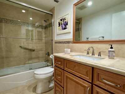 301 Club Drive, Palm Beach Gardens, FL 33418