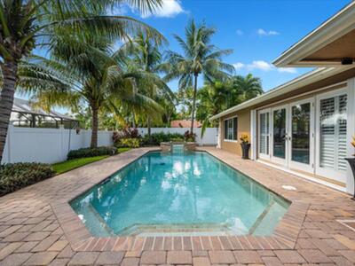 14832 Paddock Drive, Wellington, FL 33414