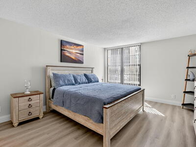 8 Royal Palm Way, Boca Raton, FL 33432