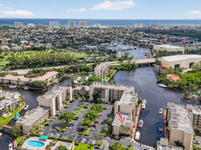 8 Royal Palm Way, Boca Raton, FL 33432