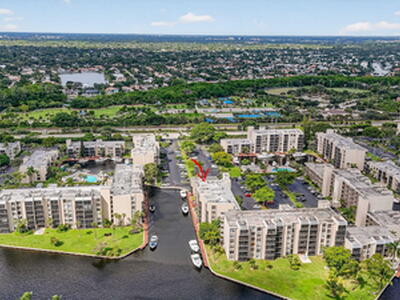 8 Royal Palm Way, Boca Raton, FL 33432