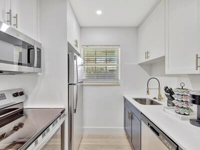 934 NW 4th Avenue, Fort Lauderdale, FL 33311