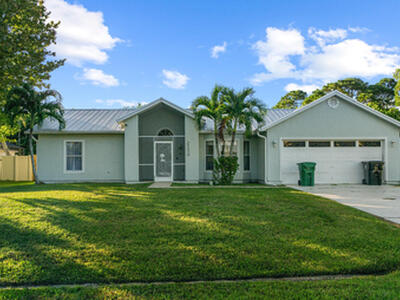 2230 SE Dill Lane SE, Port Saint Lucie, FL 34952