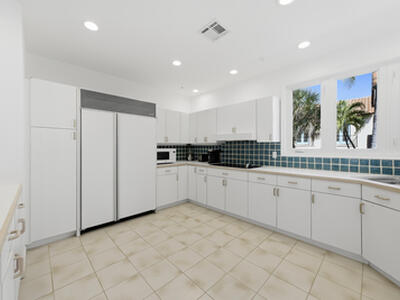 4535 Coquina Road, Ocean Ridge, FL 33435