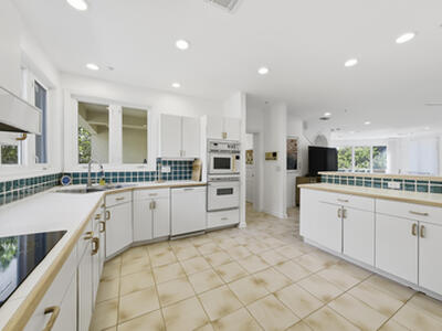 4535 Coquina Road, Ocean Ridge, FL 33435