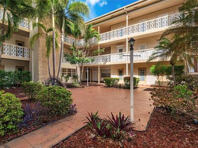 1958 Monroe Street, Hollywood, FL 33020