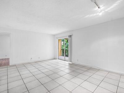 450 NW 20th Street, Boca Raton, FL 33431