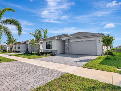 12489 SW Emerald Estuary Ter Terrace, Port Saint Lucie, FL 34987