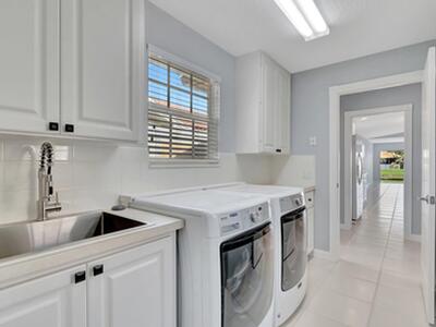 8313 Cozumel Lane, Wellington, FL 33414