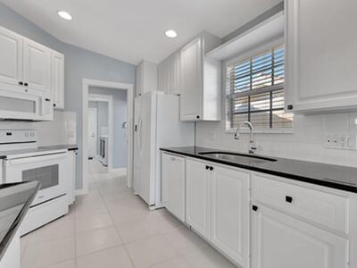 8313 Cozumel Lane, Wellington, FL 33414