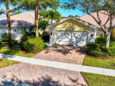 8313 Cozumel Lane, Wellington, FL 33414