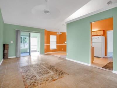 707 NW Nw Floresta Drive Drive, Port Saint Lucie, FL 34983