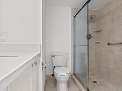 2044 Hythe C, Boca Raton, FL 33434