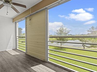 2044 Hythe C, Boca Raton, FL 33434