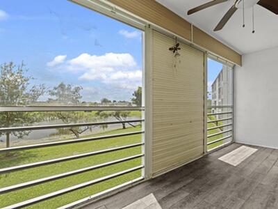 2044 Hythe C, Boca Raton, FL 33434