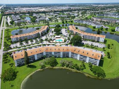 2044 Hythe C, Boca Raton, FL 33434