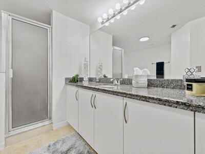 140 SW Peacock Boulevard, Port Saint Lucie, FL 34986