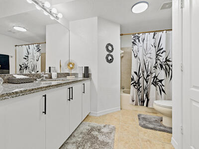 140 SW Peacock Boulevard, Port Saint Lucie, FL 34986