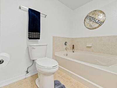 140 SW Peacock Boulevard, Port Saint Lucie, FL 34986