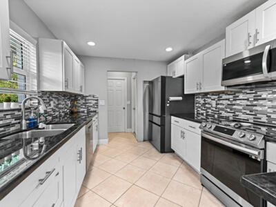 3581 Kitely Avenue, Boynton Beach, FL 33436