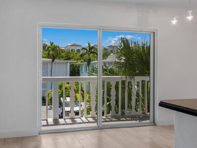 4201 S Ocean Boulevard, South Palm Beach, FL 33480