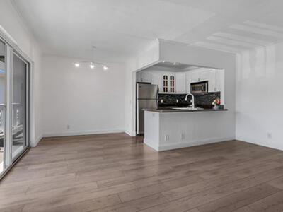 4201 S Ocean Boulevard, South Palm Beach, FL 33480