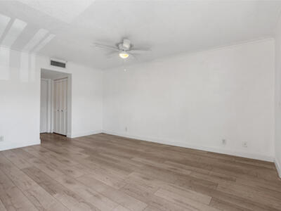 4201 S Ocean Boulevard, South Palm Beach, FL 33480