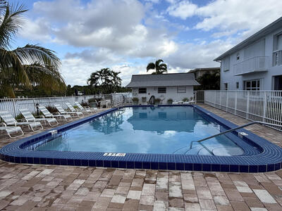 4201 S Ocean Boulevard, South Palm Beach, FL 33480