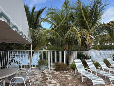 4201 S Ocean Boulevard, South Palm Beach, FL 33480