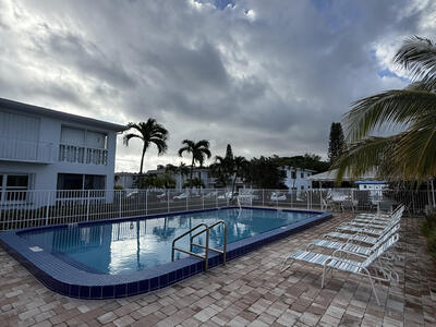 4201 S Ocean Boulevard, South Palm Beach, FL 33480