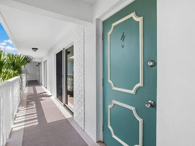 4201 S Ocean Boulevard, South Palm Beach, FL 33480