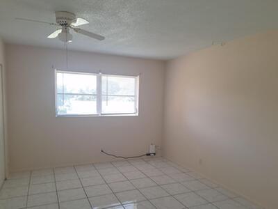 2102 NE 1st Way, Boynton Beach, FL 33435