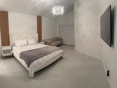 18 Selby Lane, Palm Beach Gardens, FL 33418