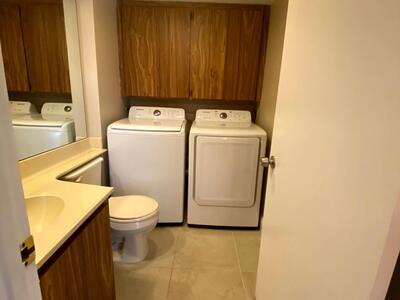 123 1st Way, West Palm Beach, FL 33407