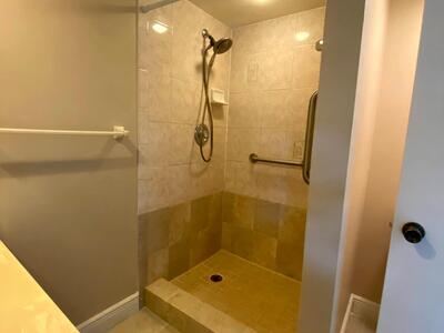 123 1st Way, West Palm Beach, FL 33407