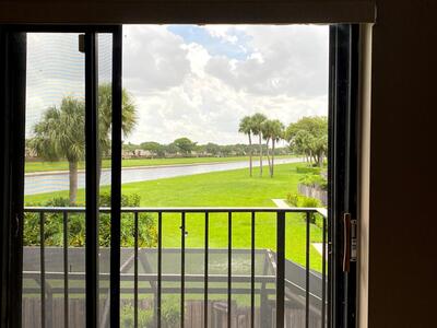 123 1st Way, West Palm Beach, FL 33407