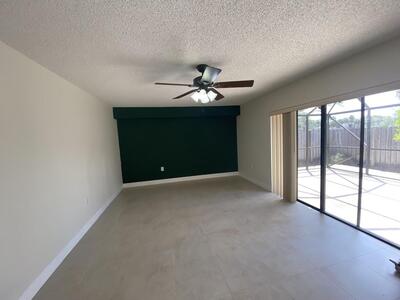 123 1st Way, West Palm Beach, FL 33407