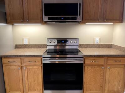 123 1st Way, West Palm Beach, FL 33407