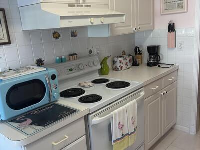 8608 Bella Vista Drive, Boca Raton, FL 33433