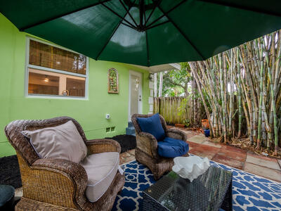 418 N Palmway, Lake Worth Beach, FL 33460