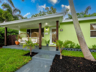 418 N Palmway, Lake Worth Beach, FL 33460