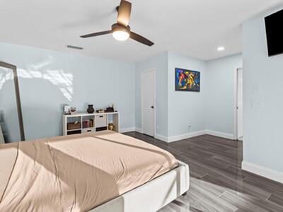 1100 SE Mitchell Avenue, Port Saint Lucie, FL 34952