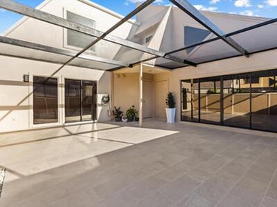 1100 SE Mitchell Avenue, Port Saint Lucie, FL 34952