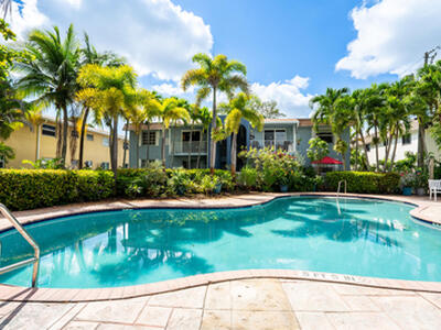 2607 NE 8th Avenue, Wilton Manors, FL 33334